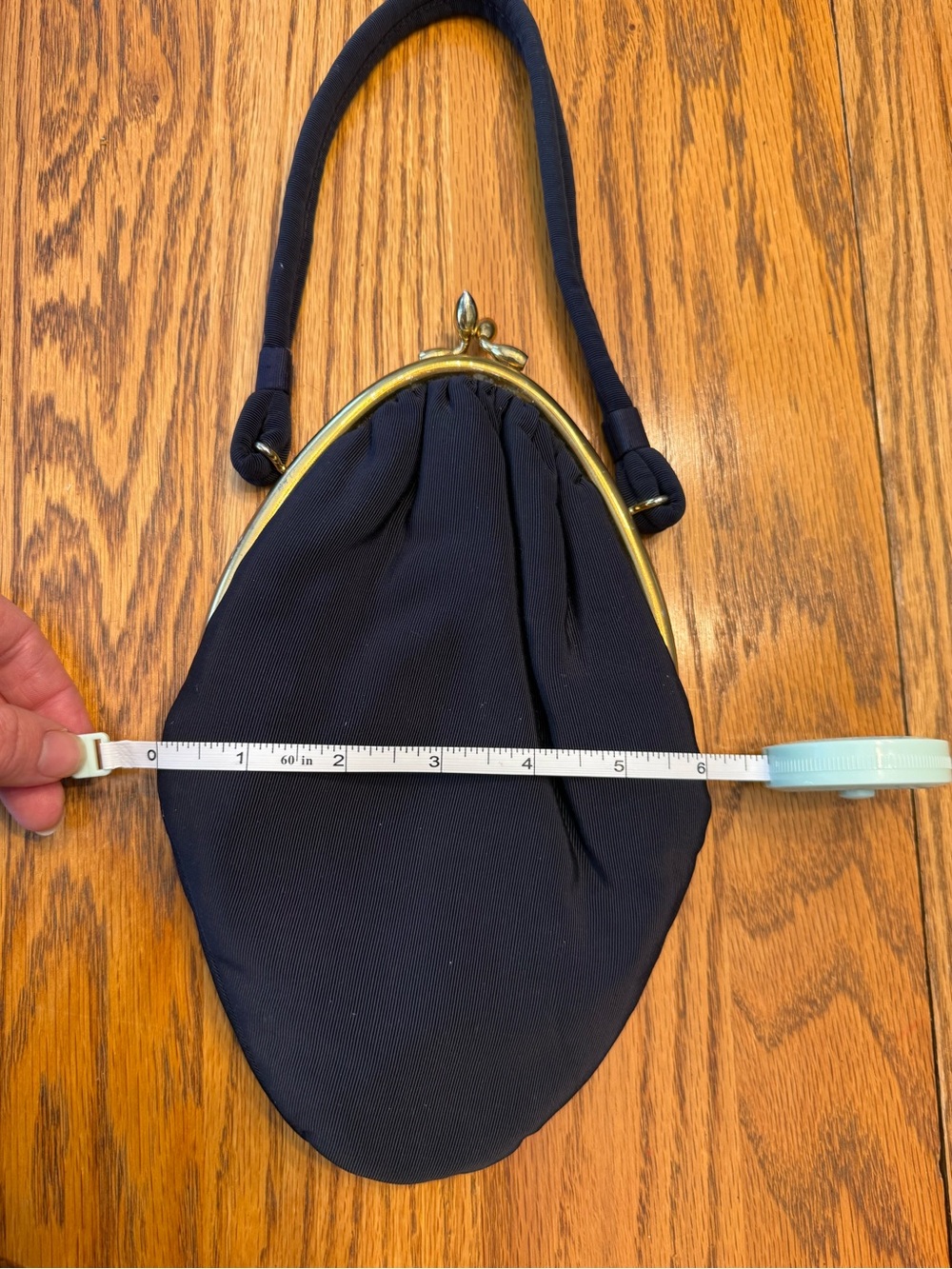 Vintage Navy Evening Frame Bag handbag purse with Gold Trim & clasp. - Picture 5 of 9